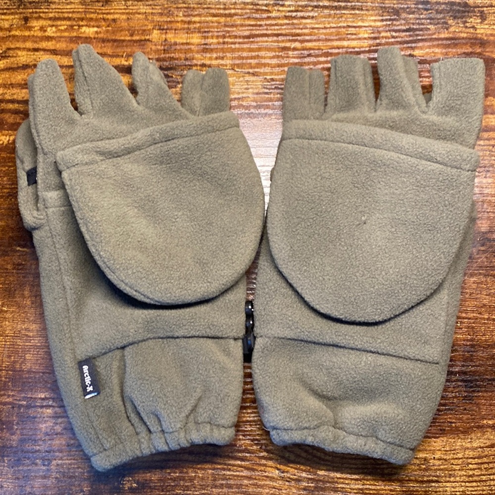 Green Artic-X Gloves